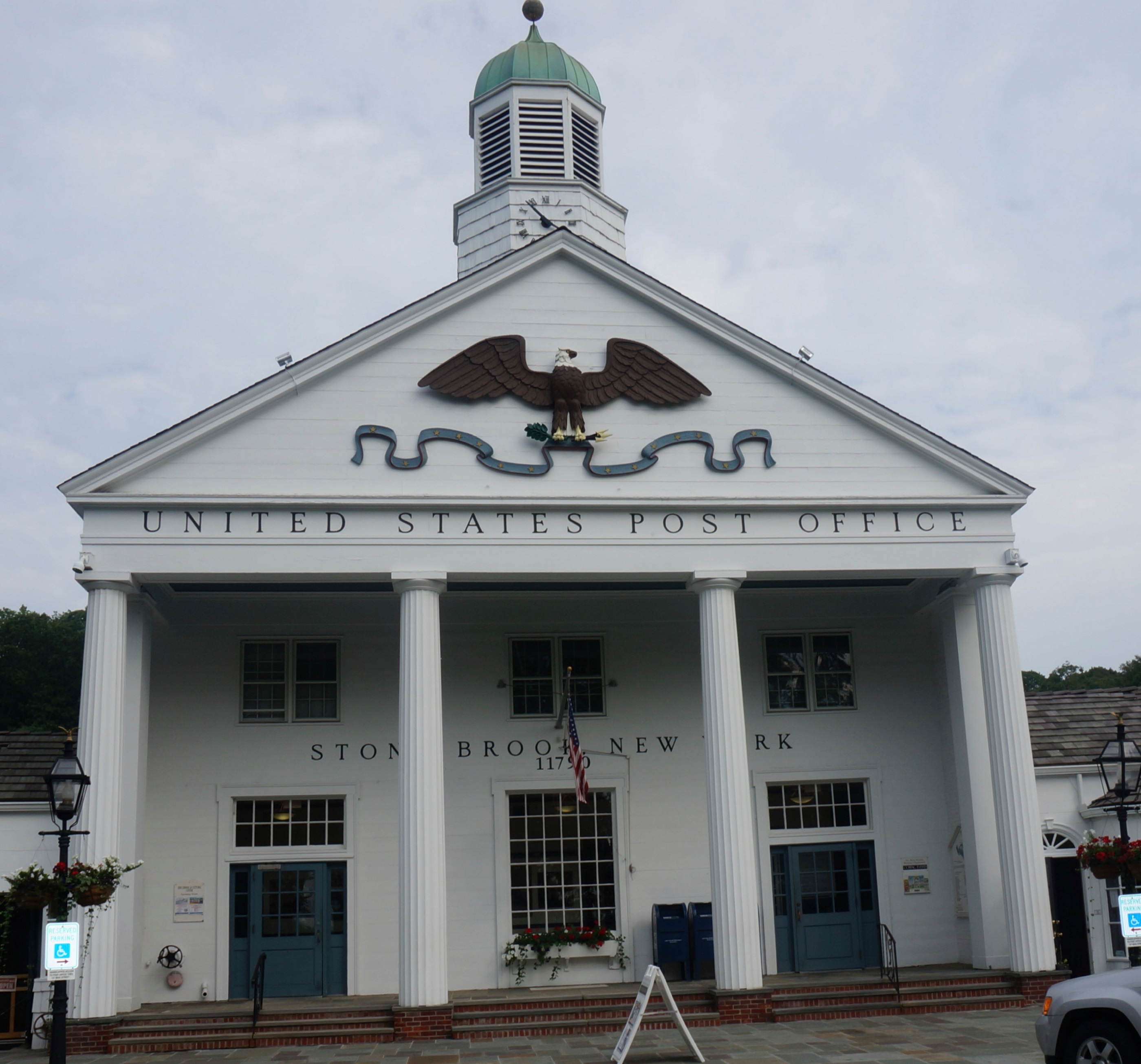 Stony Brook Village Center