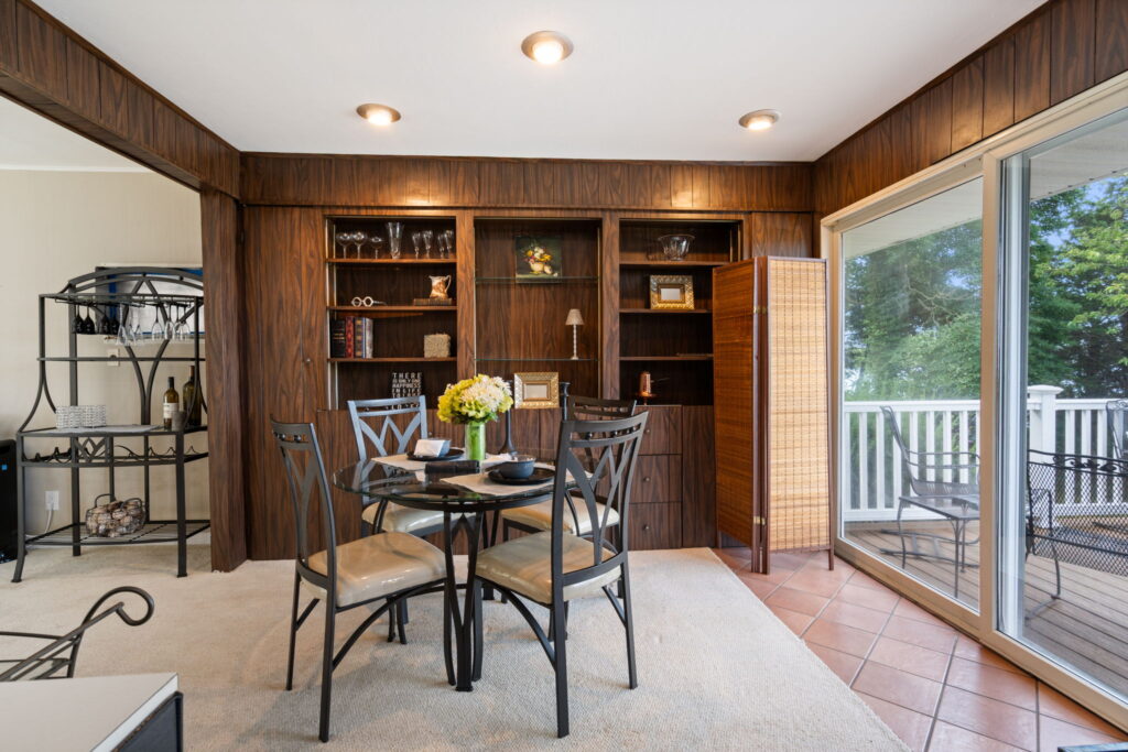 24 Conscience Circle14