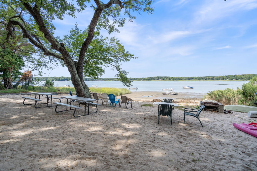 24 Conscience Circle37