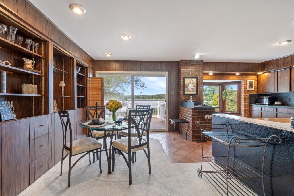 24 Conscience Circle7