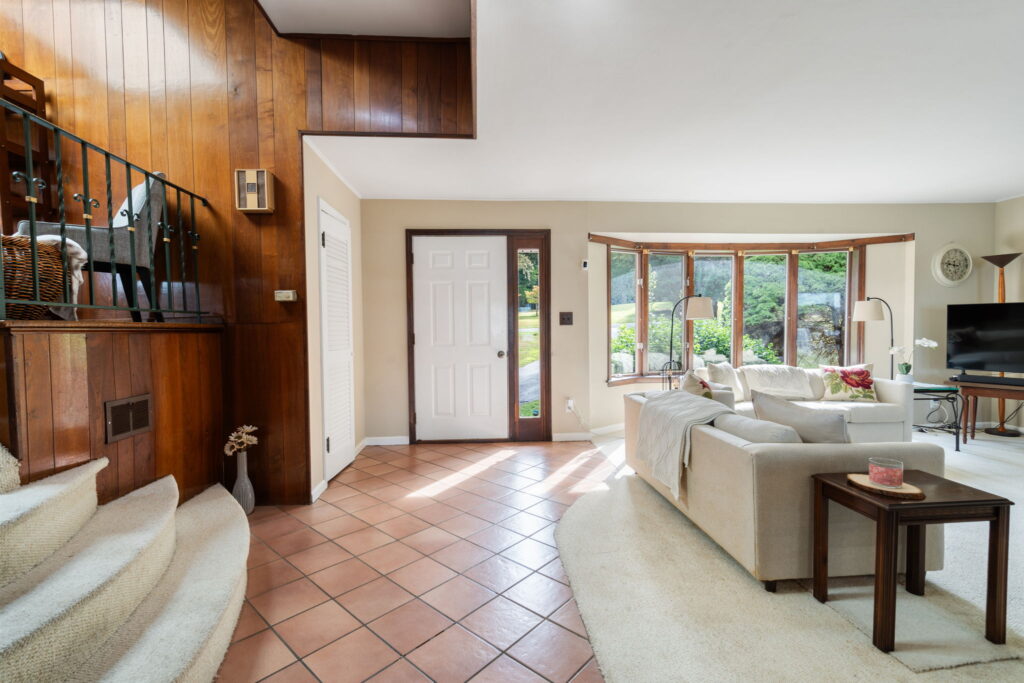 24 Conscience Circle8